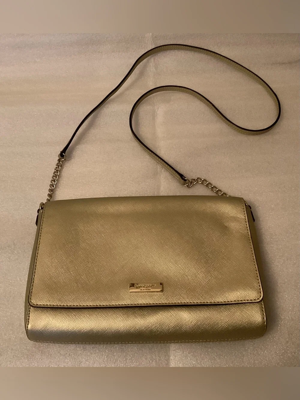 Kate Spade New York Metallic Champagne Gold Saffiano Leather Crossbody Bag